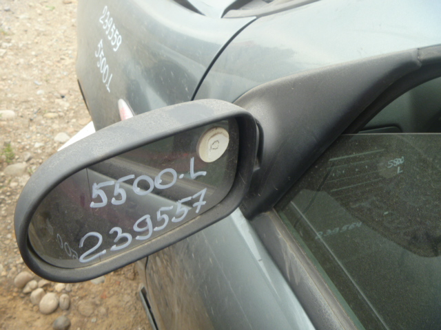 Зеркало левое
 Fiat
 Albea
 2011 г.в.,
                                 двигатель: 1,4 бензин;