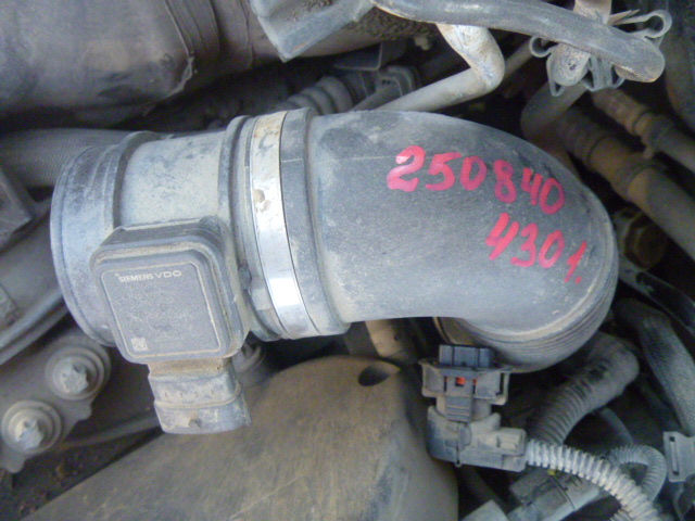 Гофра воздушного фильтра
 Opel
 Astra H
 2006 г.в.,
                                 двигатель: 1,8 бензин;