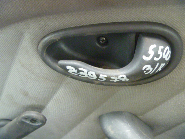 Дверь задняя правая
 Fiat
 Albea
 2011 г.в.,
                                 двигатель: 1,4 бензин;