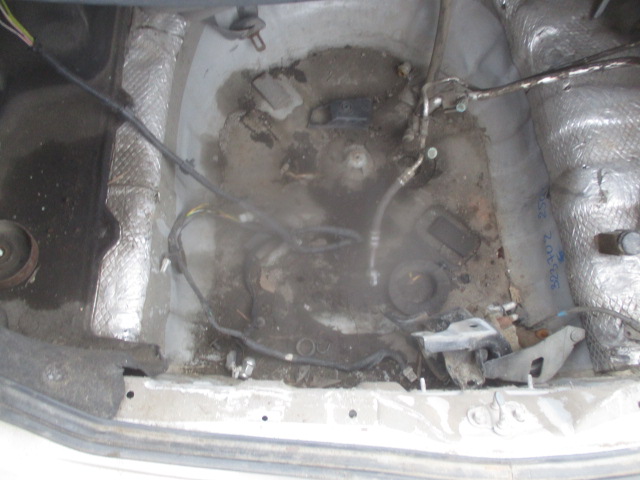 Ниша запасного колеса
 Kia
 Rio
 2012 г.в.,
                                 двигатель: 1,6 бензин / G4FA;