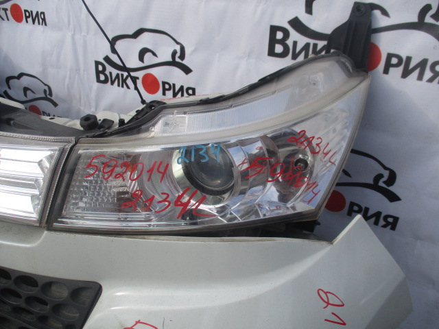 Фара левая
 Suzuki
 Pallete
 2011 г.в.,
                                кузов: MK21S; двигатель: K6AT;