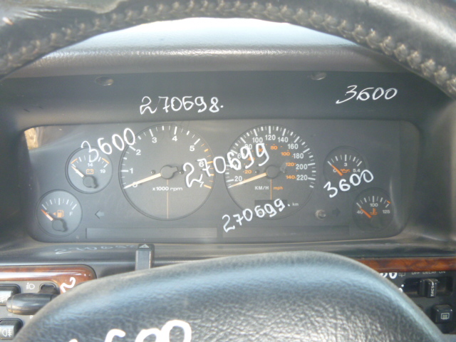 Спидометр / табло / доска приборная Jeep Grand Cherokee 1997 г.в.,
                                 двигатель: 5,2 бензин;