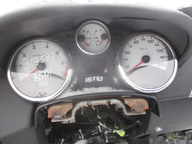 Спидометр / табло / доска приборная
 Peugeot
 Peugeot 207
 2010 г.в.,
                                 двигатель: 1,6 бензин;