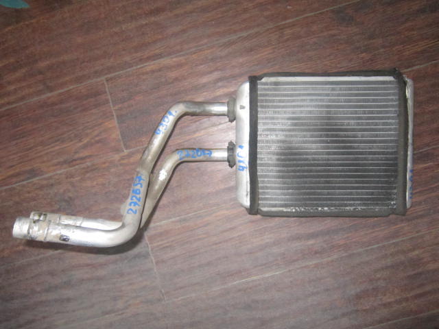 Радиатор печки
 Opel
 Astra H
 2006 г.в.,
                                 двигатель: 1,8 бензин;