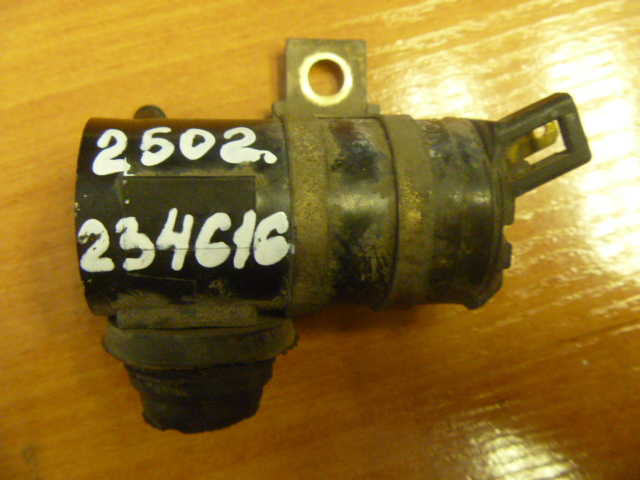 Моторчик омывателя
 Kia
 Besta
 1995 г.в.,
                                кузов: KNTP7362; двигатель: VN;