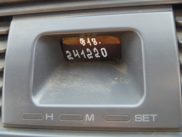 Часы
 Mitsubishi
 Pajero
 1991 г.в.,
                                кузов: V44; двигатель: 4D56T;