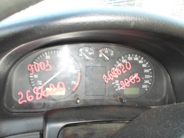 Спидометр / табло / доска приборная
 Volkswagen
 Passat
 1998 г.в.,
                                кузов: B5; двигатель: 1,8 Т бензин;