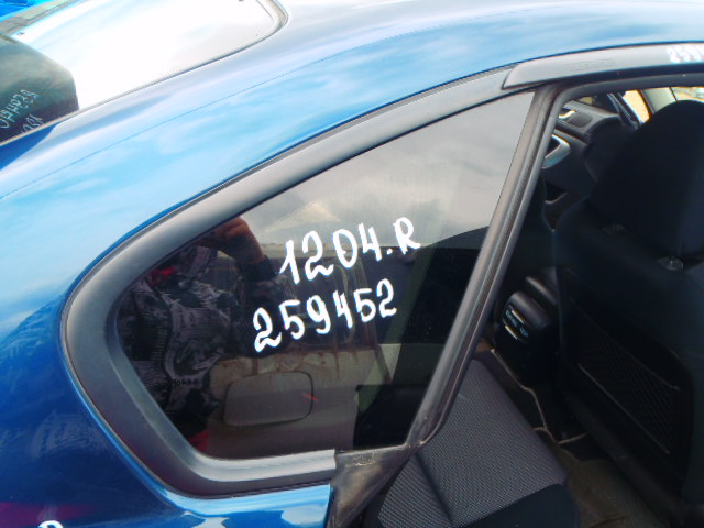 Форточка кузова задняя  правая
 Subaru
 Legacy
 2003 г.в.,
                                кузов: BL5; двигатель: EJ20;