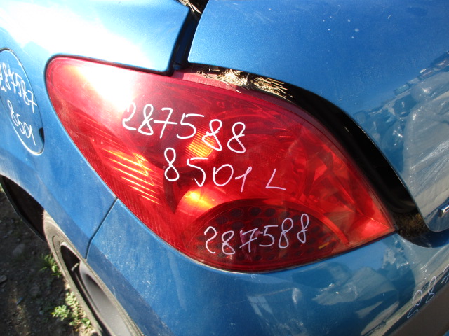Стоп левый
 Peugeot
 Peugeot 207
 2009 г.в.,
                                 двигатель: 1,4 бензин;
