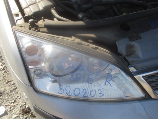 Фара правая
 Ford
 Mondeo 3
 2001 г.в.,
                                кузов: B4Y; двигатель: 2,0 бензин / CJBB;