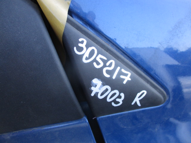 Уголок пластиковый передний на крыло
 Renault
 Megane 2
 2006 г.в.,
                                кузов: Megane 2; двигатель: 1,6 бензин / K4M;