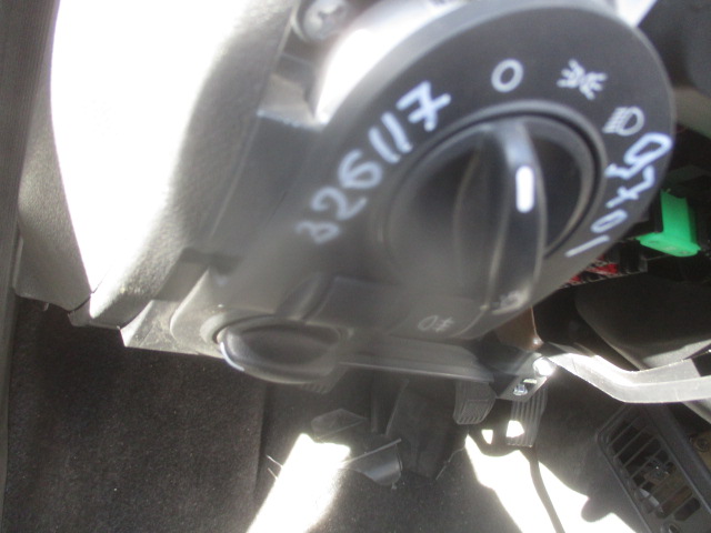 Блок управления светом фар / корректор фар
 VAZ
 VAZ Lada Granta
 2014 г.в.,
                                кузов: 2190; двигатель: 1,6 бензин / 11183;