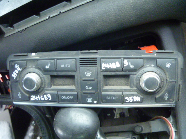 Управление климатической установкой / управление печкой
 Audi
 Audi A8
 2005 г.в.,
                                кузов: 4E; двигатель: 4,2 бензин;