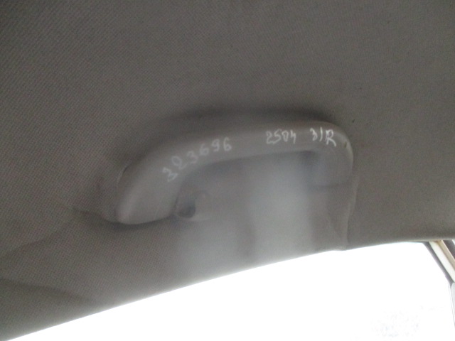 Ручка потолочная
 Kia
 Rio
 2012 г.в.,
                                 двигатель: 1,6 бензин / G4FA;
