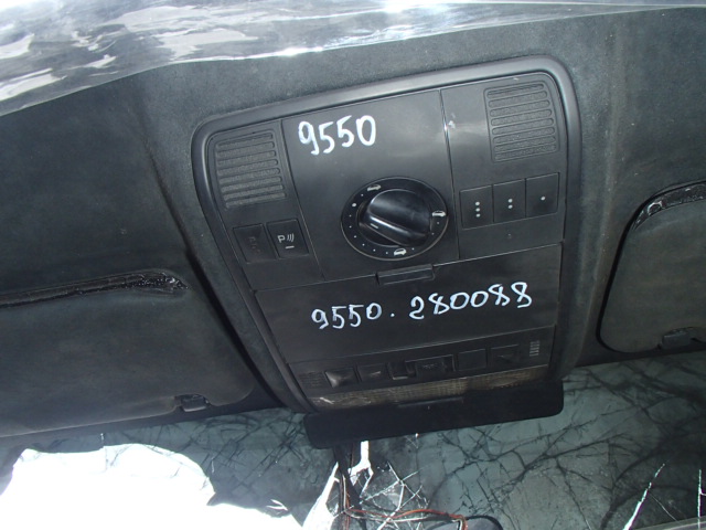 Плафон / подсветка салона передняя Porsche Cayenne 2006 г.в.,
                                 двигатель: 4,5 TT бензин;