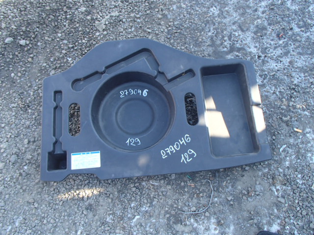 Ящик под инструменты багажного отсека / Бардачок Toyota Brevis 2003 г.в.,
                                кузов: JCG10; двигатель: 1JZFSE;