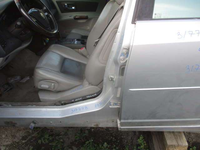 Порог со стойкой левый Cadilac Cadillac CTS 2003 г.в.,
                                 двигатель: 3,2 бензин;