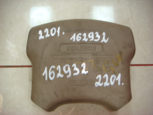 Подушка AIR BAG руля
 Isuzu
 Bighorn
 2000 г.в.,
                                кузов: UBS73GW; 