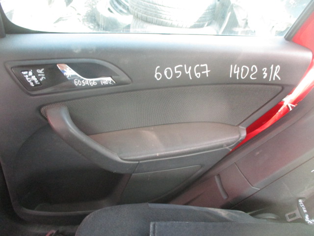 Дверь задняя правая
 Skoda
 Yeti
 2011 г.в.,
                                кузов: 5L; двигатель: CBZ / 1,2 бензин;