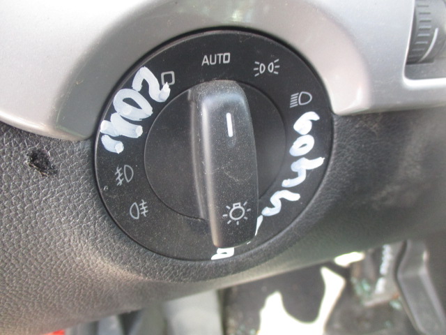 Блок управления светом фар / корректор фар
 Skoda
 Yeti
 2011 г.в.,
                                кузов: 5L; 