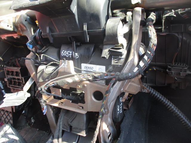 Корпус печки / корпус отопителя
 Skoda
 Yeti
 2011 г.в.,
                                кузов: 5L; двигатель: CBZ / 1,2 бензин;