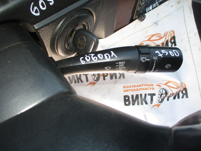 Переключатель дворников / гитара дворников
 SsangYong
 Rexton
 2004 г.в.,
                                кузов: GAB; двигатель: 2,7 дизель / D27DT;