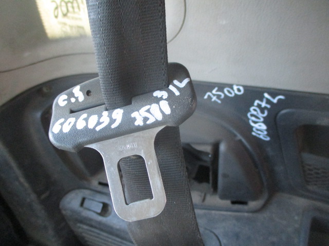 Ремень безопасности
 SsangYong
 Rexton
 2004 г.в.,
                                кузов: GAB; двигатель: 2,7 дизель / D27DT;