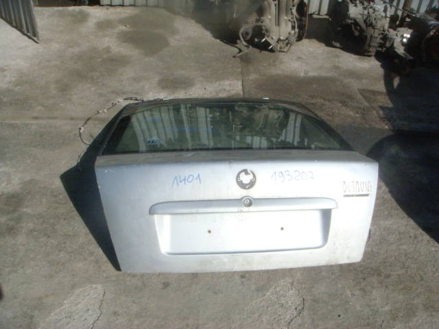 Крышка багажника
 Skoda
 Octavia
 2001 г.в.,
                                 