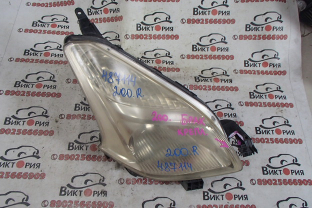 Фара правая
 Toyota
 Ractis
 2006 г.в.,
                                кузов: NCP100; 