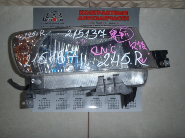 Фара правая
 Toyota
 BB
 2007 г.в.,
                                кузов: QNC20; 