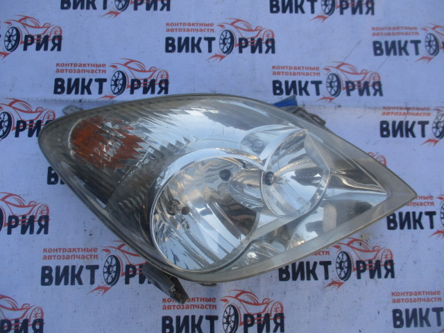 Фара правая
 Toyota
 Corolla Spacio
 2002 г.в.,
                                кузов: NZE121; 