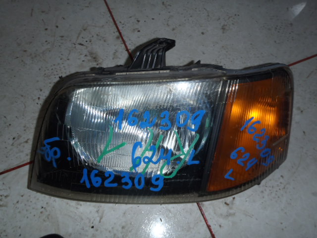 Фара левая
 Honda
 SMX
 1999 г.в.,
                                кузов: RH1; 