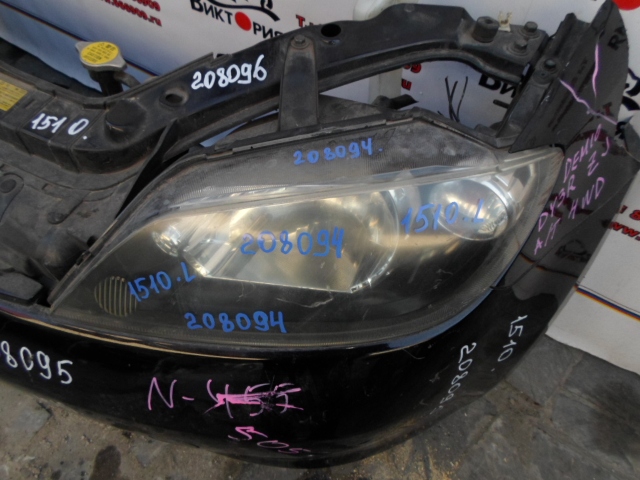 Фара левая
 Mazda
 Demio
 2003 г.в.,
                                кузов: DY3W; двигатель: ZJ-VE;