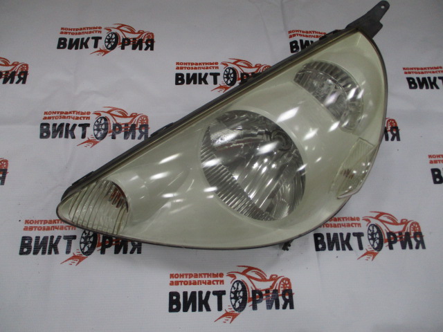 Фара левая
 Honda
 Fit
 2001 г.в.,
                                кузов: GD1; двигатель: L13A;
