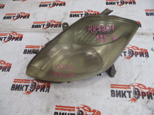 Фара левая
 Toyota
 Passo
 2005 г.в.,
                                кузов: KGC10; 