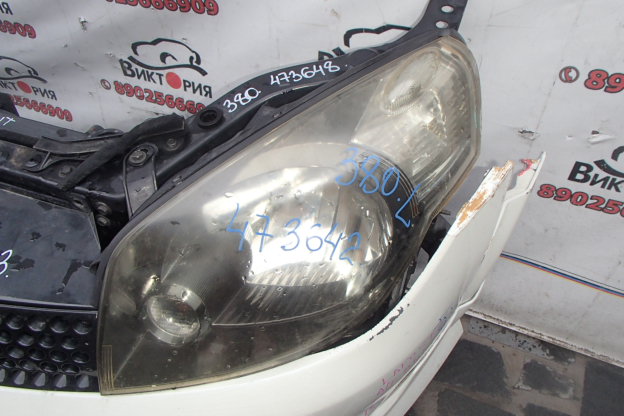 Фара левая
 Nissan
 Lafesta
 2004 г.в.,
                                кузов: B30; двигатель: MR20DE;