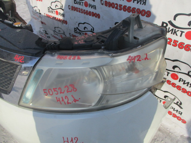 Фара левая
 Nissan
 Serena
 2005 г.в.,
                                кузов: C25; двигатель: MR20DE;