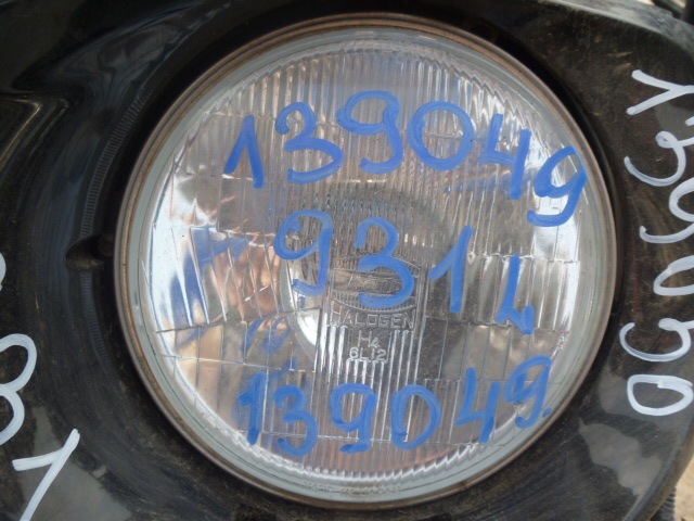 Фара левая
 Mitsubishi
 Pajero Junior
 1997 г.в.,
                                кузов: H57A; 