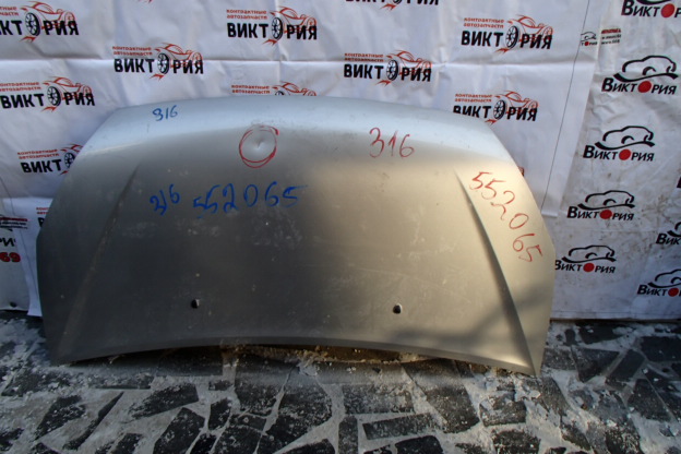 Капот
 Nissan
 Serena
 2001 г.в.,
                                кузов: PNC24; 