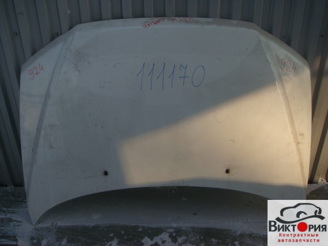 Капот
 Mitsubishi
 Chariot Grandis
 2000 г.в.,
                                кузов: N84W; 