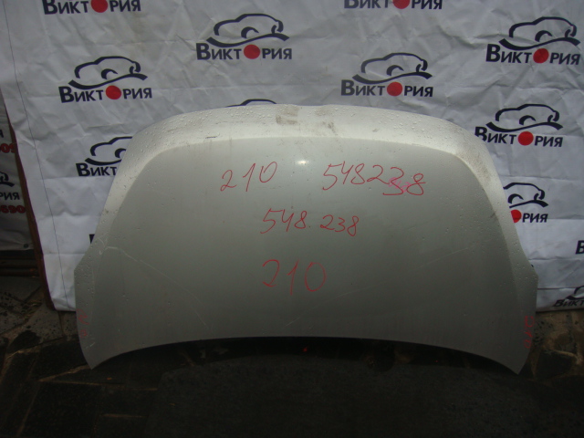 Капот
 Toyota
 Isis
 2005 г.в.,
                                кузов: ANM15G; 