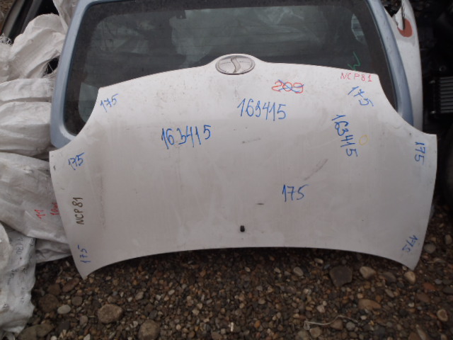 Капот
 Toyota
 Sienta
 2003 г.в.,
                                кузов: NCP81; двигатель: 1NZ-FE;