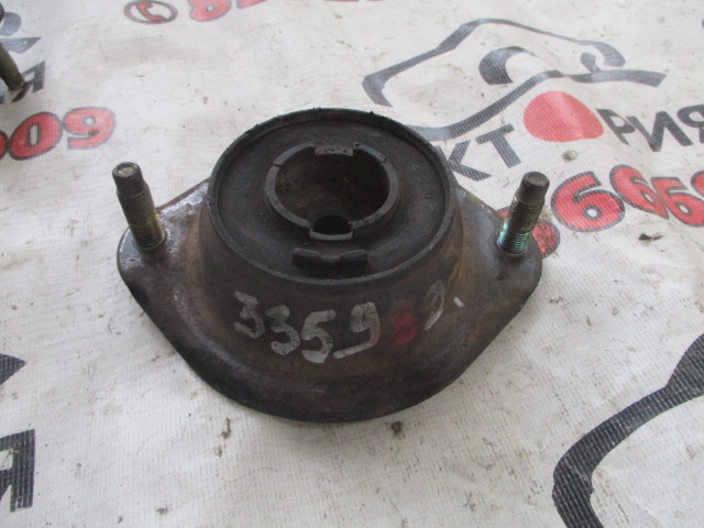 Чашка стойки передняя
 Mazda
 Demio
 1998 г.в.,
                                кузов: DW3W; двигатель: B3E;