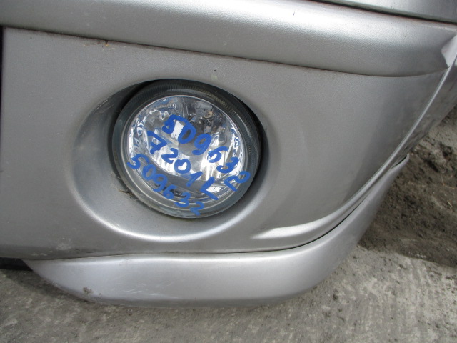 Туманка левая / фара противотуманная Citroen C2 2003 г.в.,
                                 двигатель: 1,4 бензин;